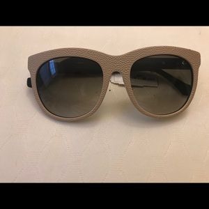 Balanciaga Woman sunglasses